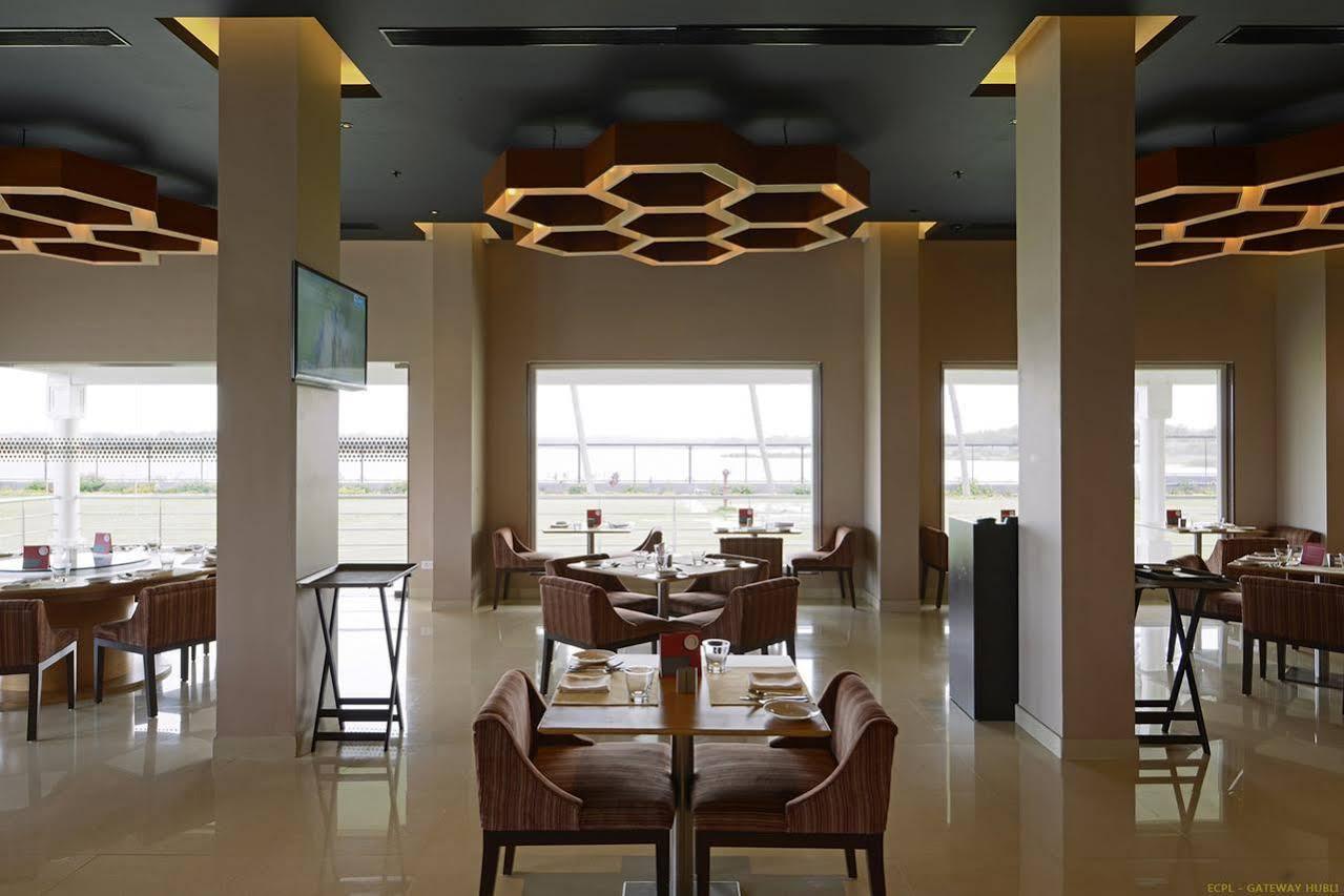 Hotel Naveen Lakeside Hubli Esterno foto
